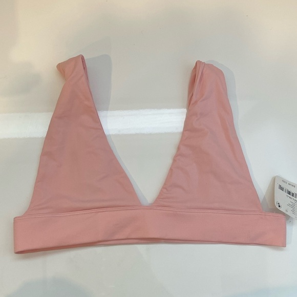 FREE PEOPLE NO SHOW PLUNGE BRALETTE EXTRA SMALL/SMALL BNWT - Picture 1 of 3